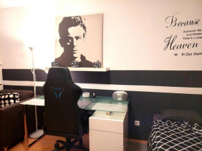 Studentenzimmer Mittwoch bis Samstag - Erst Anfragen